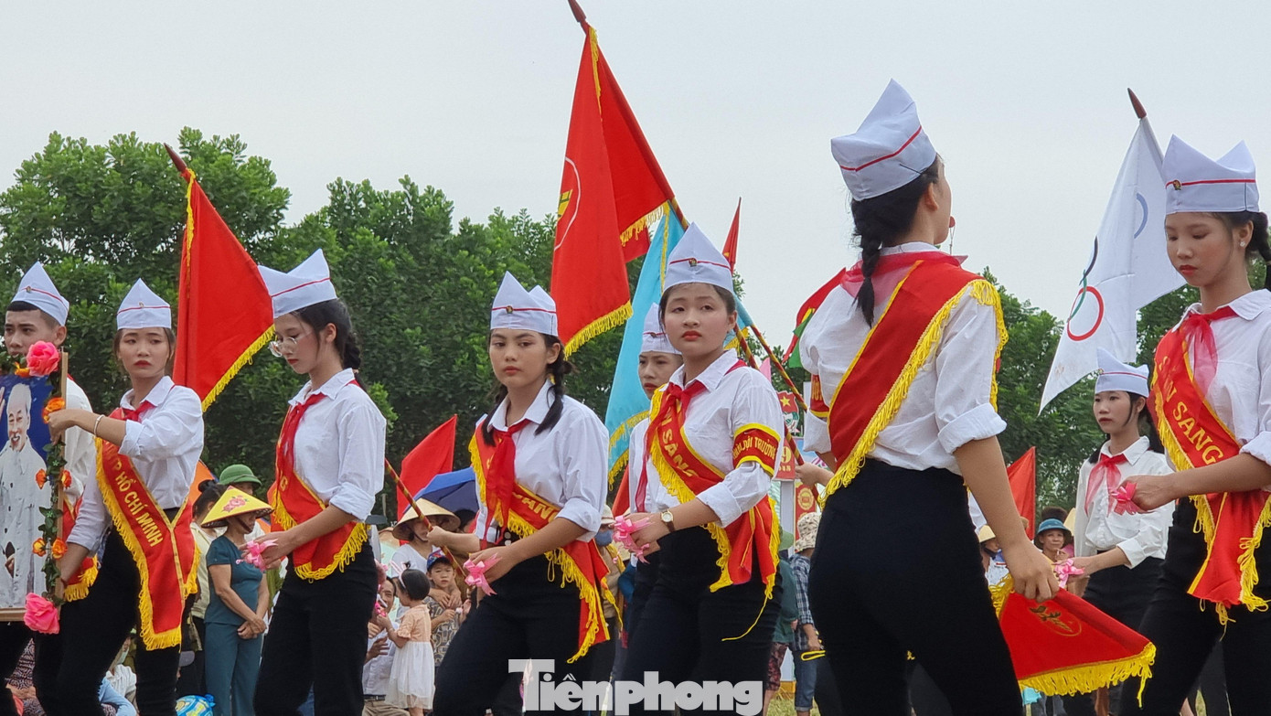 Để có một màn biểu diễn hấp dẫn dự thi trong ngày hội lớn, các Đội thiếu niên, nhi đồng đều luyện tập tích cực không quản ngày đêm. Các bộ trang phục, đạo cụ, nhạc cụ… cũng được chuẩn bị kỹ lưỡng, chu đáo.