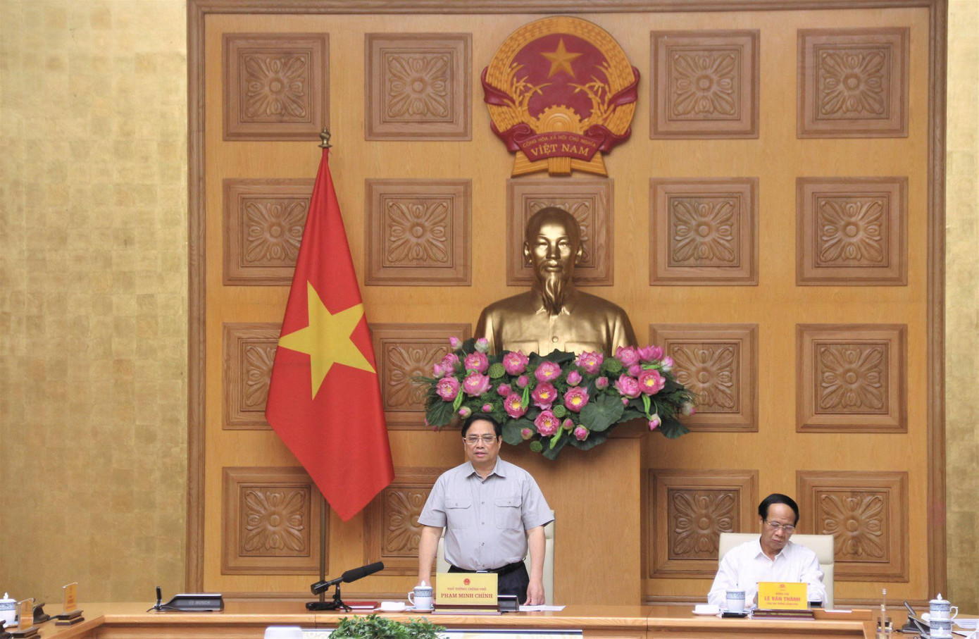 Thủ tướng Phạm Minh Chính phát biểu tại cuộc họp.