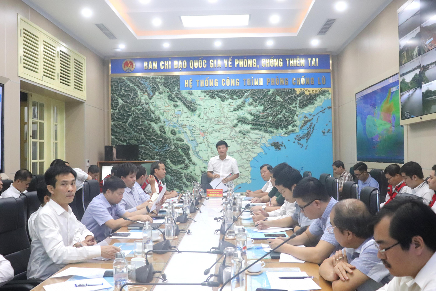 Theo đánh giá, bão Noru không chỉ tác động mạnh đến khu vực ven biển mà còn gây nguy cơ cao sạt lở tại khu vực miền núi