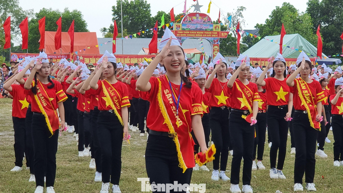 Tại xã Diễn Thái (huyện Diễn Châu), duyệt Nghi thức Đội đã trở thành một “món ăn” tinh thần không thể thiếu trong ngày Lễ Quốc Khánh 2/9.