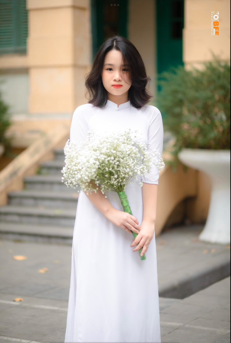 Minh Châu hào hứng xen lẫn nỗi lo lắng khi bước vào năm học đầu cấp. Ảnh: NVCC Minh Châu hào hứng xen lẫn nỗi lo lắng khi bước vào năm học đầu cấp. Ảnh: NVCC