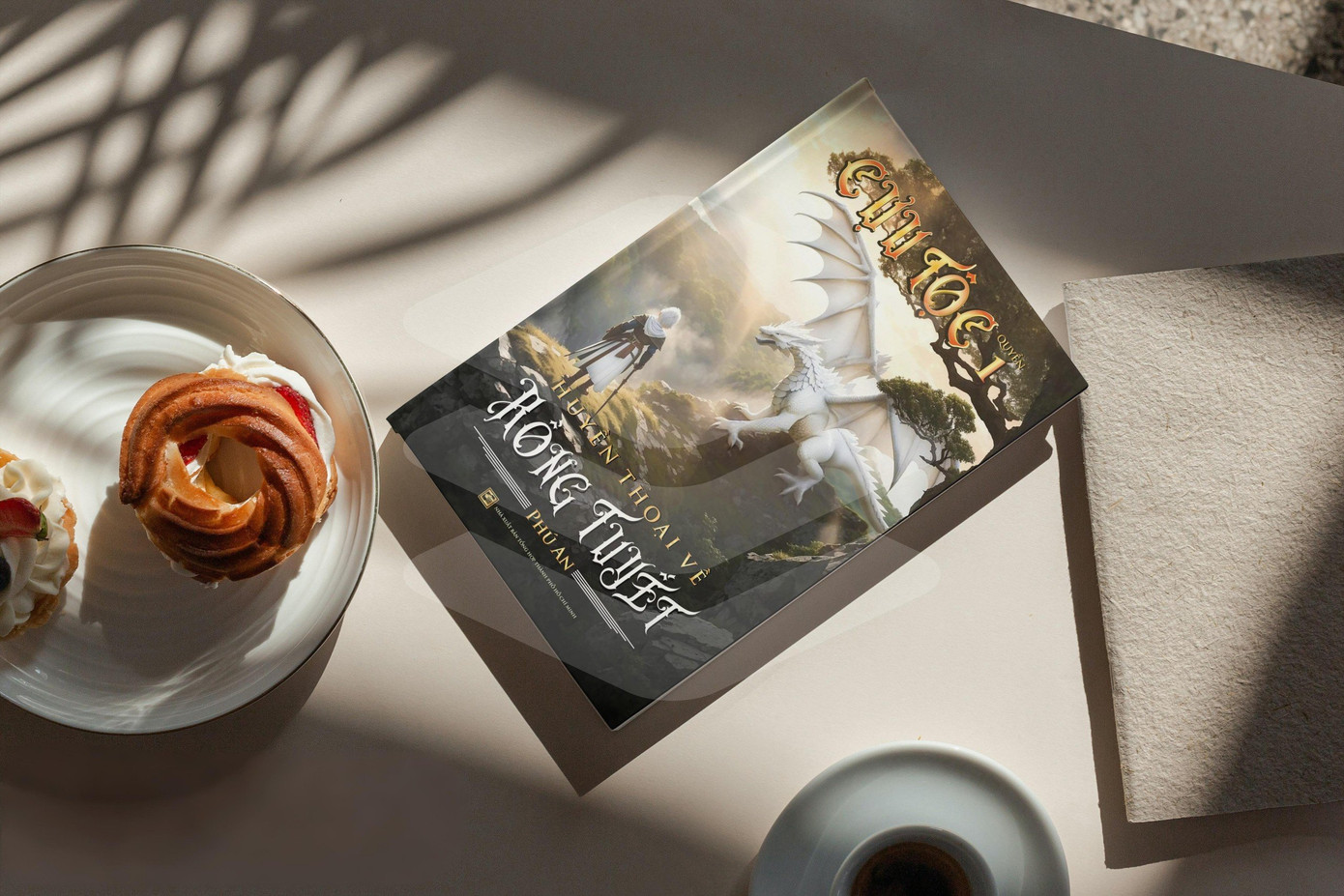 "Huyền thoại về Rồng Tuyết" chính là quá trình Gracie bước đầu biết được bí mật về Cựu Tộc, và học cách bảo vệ những người xung quanh mình. "Huyền thoại về Rồng Tuyết" chính là quá trình Gracie bước đầu biết được bí mật về Cựu Tộc, và học cách bảo vệ những người xung quanh mình.