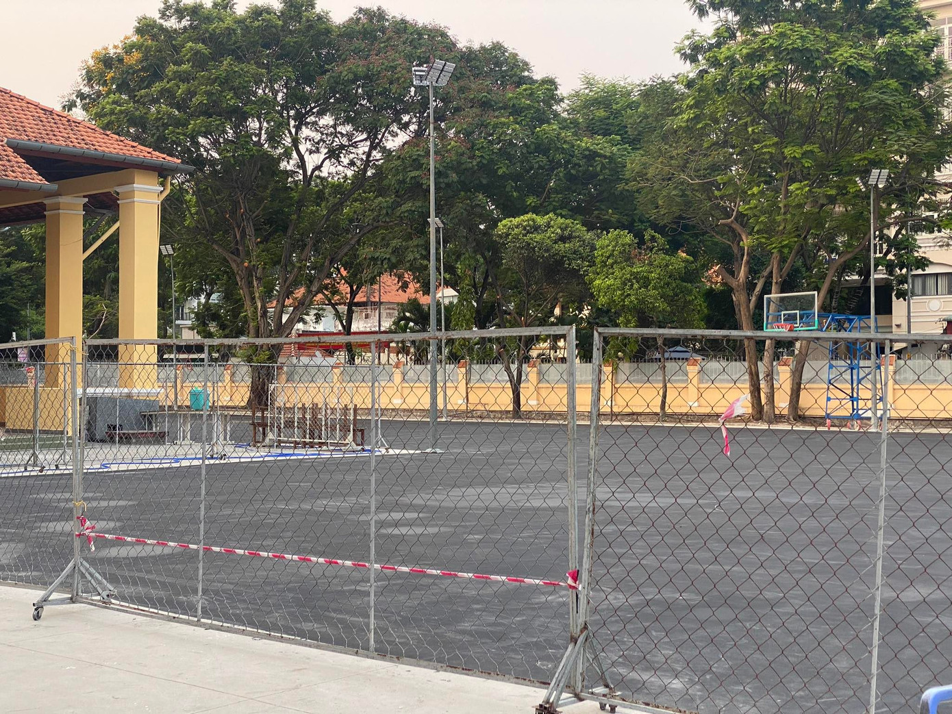 Hiện tại, khu vực vẫn còn được đang trong tình trạng thi công để hoàn thành vào tổng thể của một “căn resort thiếu phòng spa”. Hiện tại, khu vực vẫn còn được đang trong tình trạng thi công để hoàn thành vào tổng thể của một “căn resort thiếu phòng spa”.