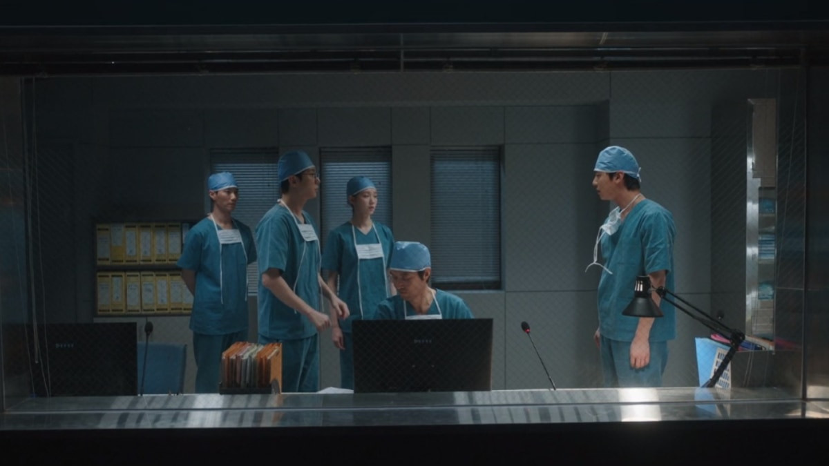 Ca bệnh nghiêm trọng đã đẩy toàn bộ Doldam vào thế khó xử với hàng loạt áp lực. Ca bệnh nghiêm trọng đã đẩy toàn bộ Doldam vào thế khó xử với hàng loạt áp lực.