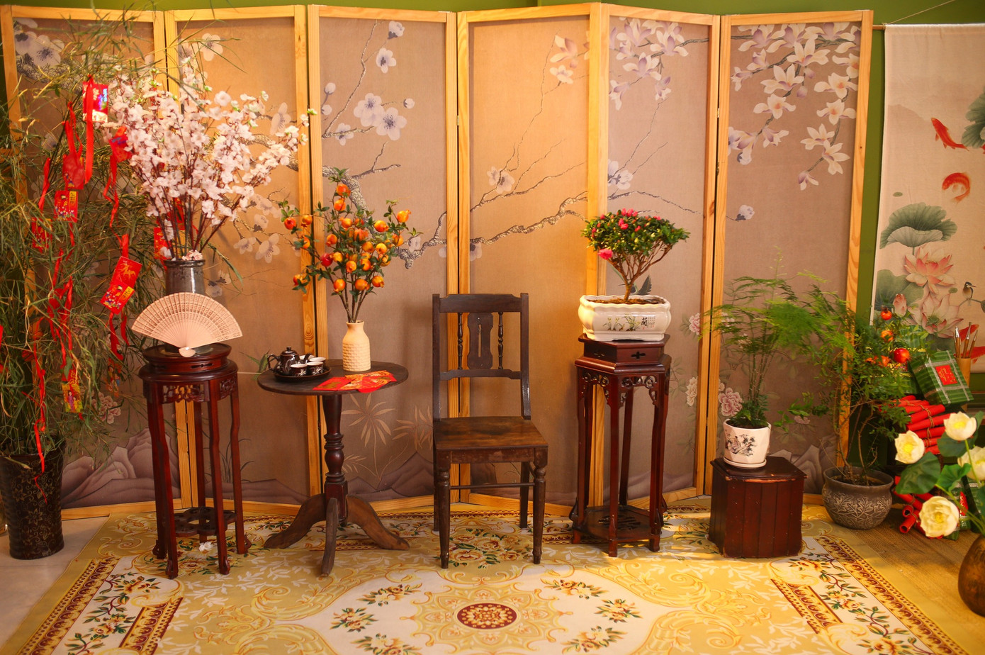 “Teen hướng nội” có thể tham khảo concept Tết tao nhã cổ điển (Ảnh: Coco Concept Studio) “Teen hướng nội” có thể tham khảo concept Tết tao nhã cổ điển (Ảnh: Coco Concept Studio)