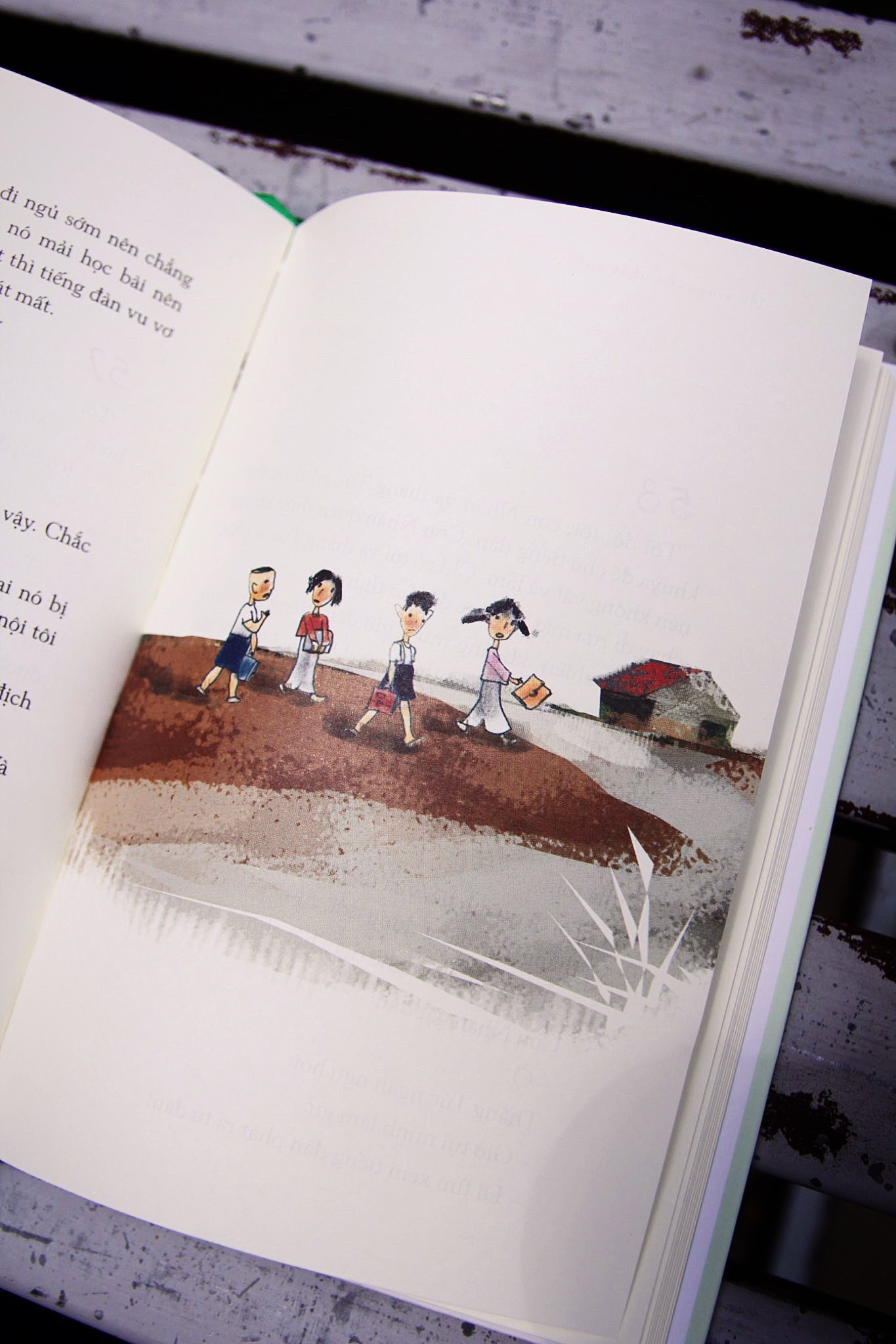 Tác phẩm vẫn tiếp tục được minh họa theo phong cách quen thuộc của tác giả &quot;Kính Vạn Hoa&quot;.