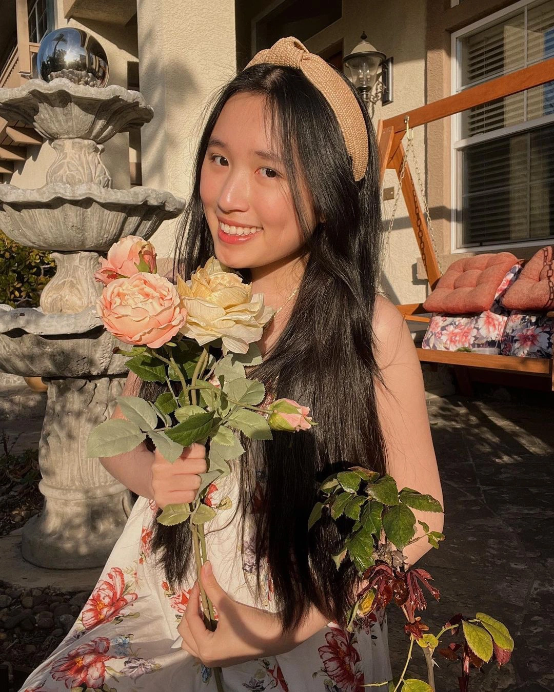 Những video của Jenny Huỳnh thường thu hút người xem nhờ sự vô tư, đáng yêu, chân thật.