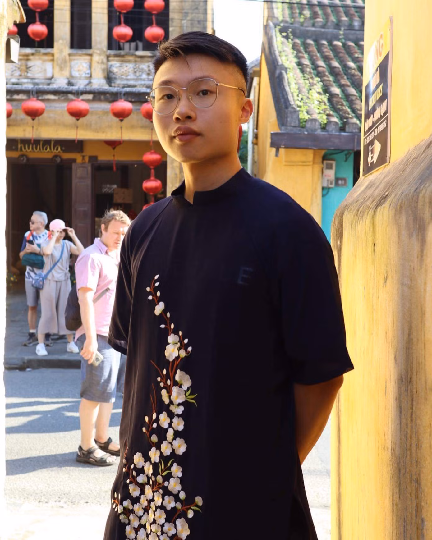 Allan Wang rất thích Tết Việt và luôn muốn tìm hiểu nhiều hơn nữa. Ảnh: NVCC Allan Wang rất thích Tết Việt và luôn muốn tìm hiểu nhiều hơn nữa. Ảnh: NVCC