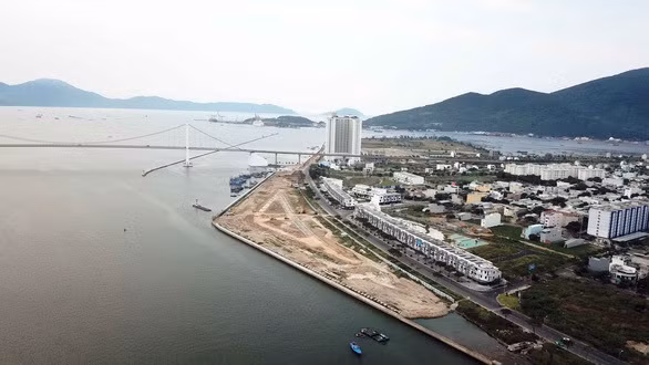 Lao vào cơn 'sốt' đất nền ven biển, nhà đầu tư coi chừng ôm hận ảnh 1