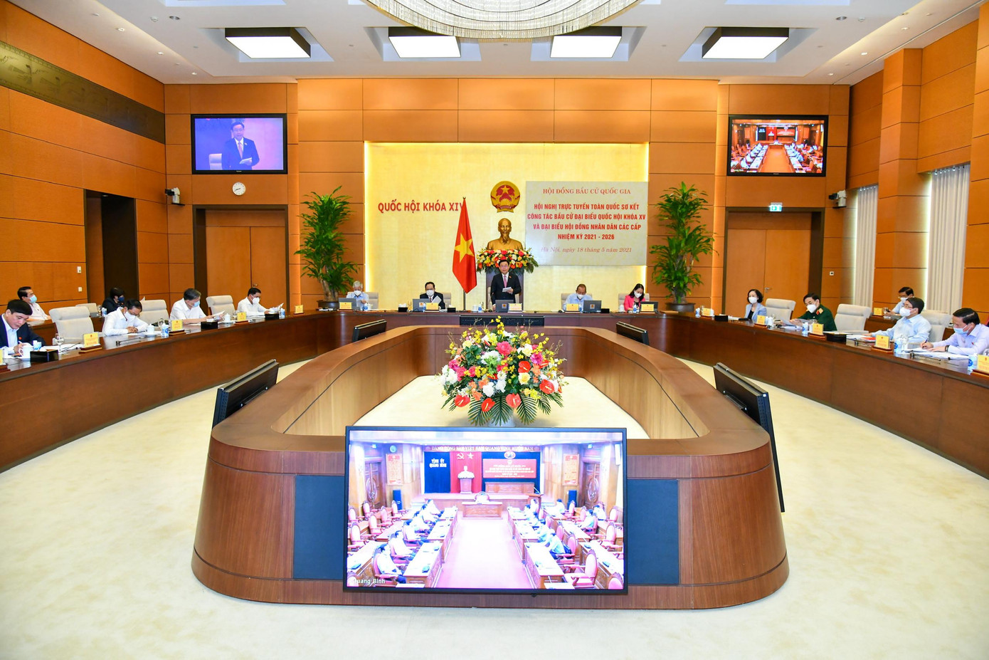 Phiên họp trực tuyến toàn quốc thứ hai về công tác bầu cử. Ảnh Như Ý Phiên họp trực tuyến toàn quốc thứ hai về công tác bầu cử. Ảnh Như Ý