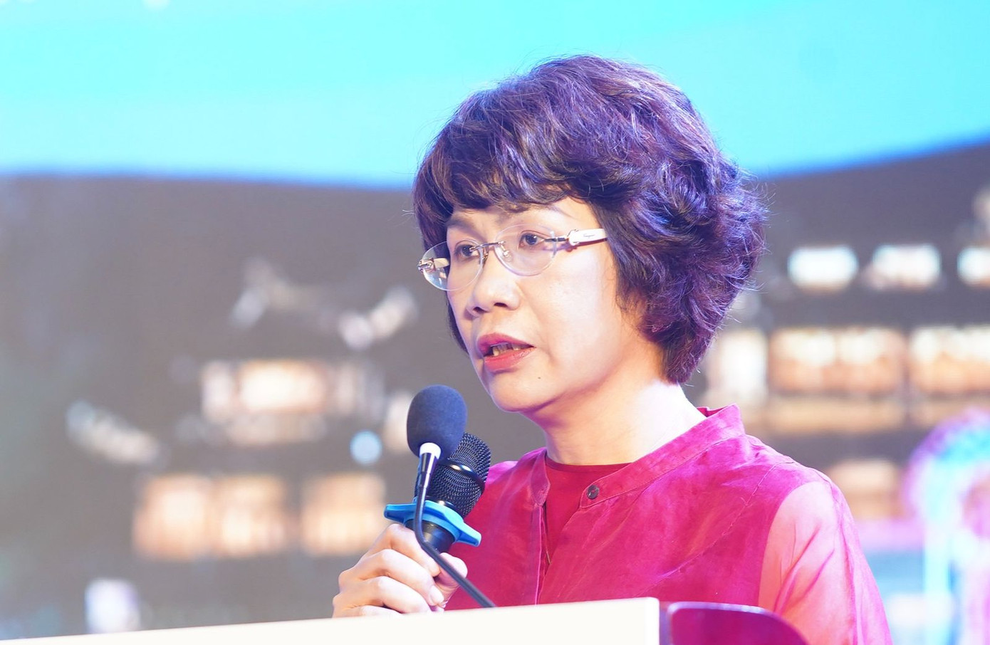 PGS, TS. Nguyễn Thị Thu Phương - Viện trưởng Viện Văn hóa, Nghệ thuật, Thể thao và Du lịch. PGS, TS. Nguyễn Thị Thu Phương - Viện trưởng Viện Văn hóa, Nghệ thuật, Thể thao và Du lịch.