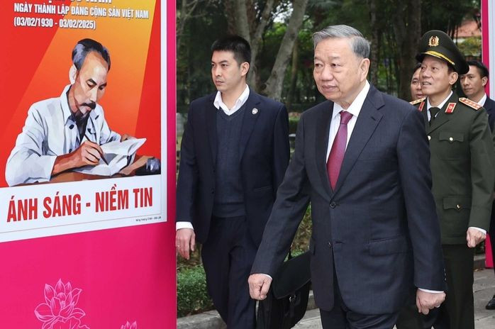 Tổng Bí thư Tô Lâm: "Năm nay, kỷ niệm 135 năm ngày sinh của Người càng thêm ý nghĩa sâu sắc, nhắc nhở chúng ta về công lao trời biển của Bác đối với dân tộc". Ảnh: TTXVN.