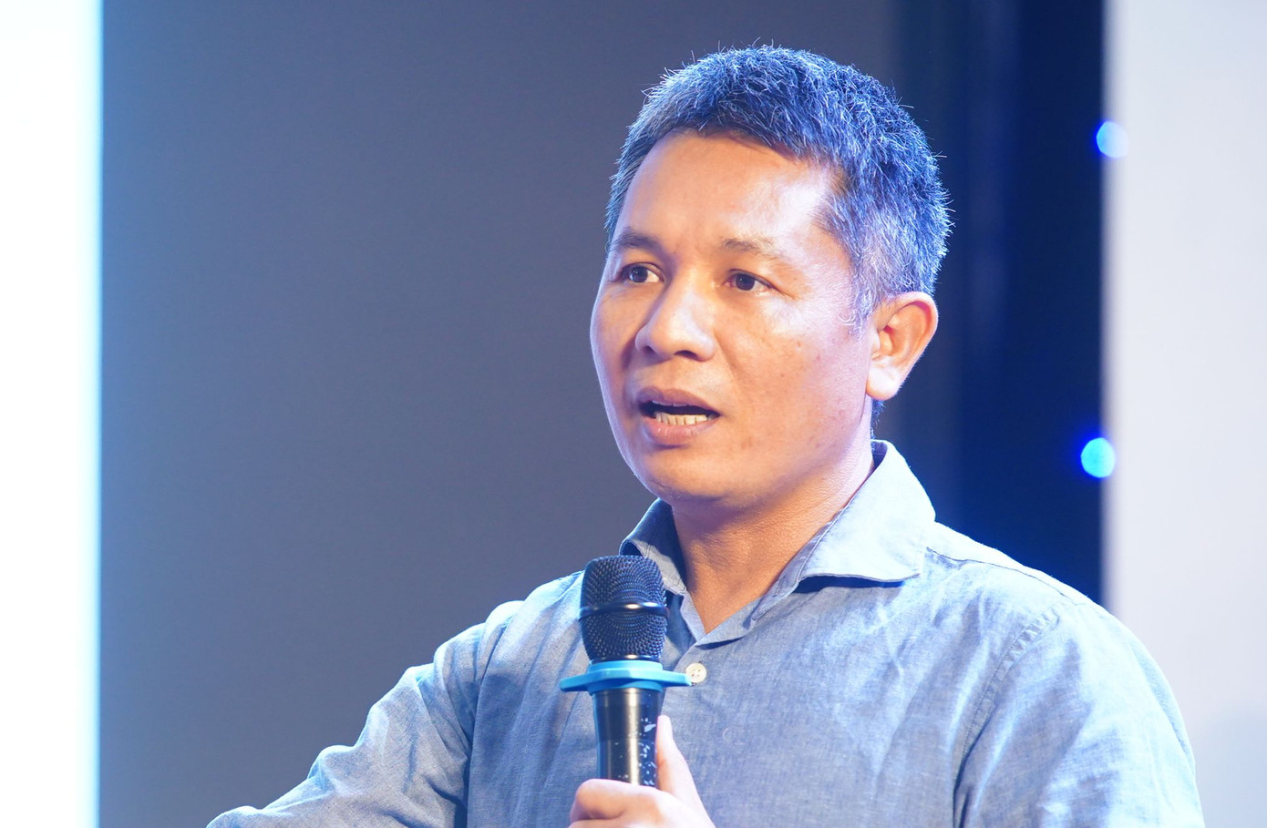 Ông Nguyễn Châu Á - Tổng Giám đốc Công ty Oxalis Adventure. Ông Nguyễn Châu Á - Tổng Giám đốc Công ty Oxalis Adventure.