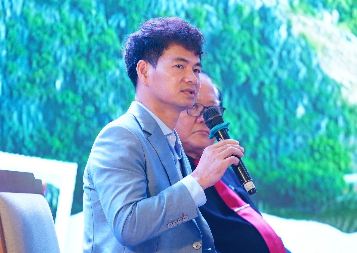 NSND Xuân Bắc - Cục trưởng Cục Nghệ thuật biểu diễn. NSND Xuân Bắc - Cục trưởng Cục Nghệ thuật biểu diễn.