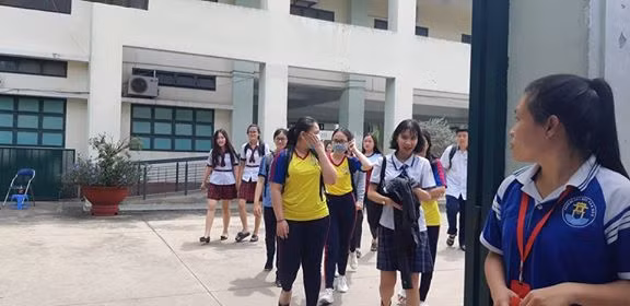 Bài thi tổ hợp tự nhiên: Đề phân hóa cao, nhiều thí sinh than khó ảnh 4