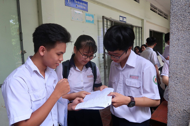 Đề Toán THPT phân hóa cao, nhiều thí sinh bật khóc ảnh 6