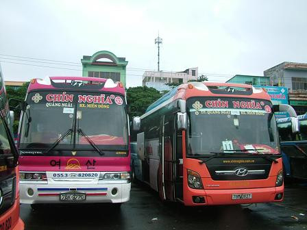 Nhiều xe khách có thương hiệu đã cháy vé từ sớm. Ảnh minh họa.