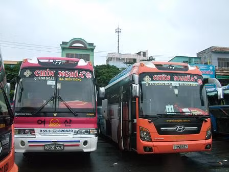 Nhiều xe khách có thương hiệu đã cháy vé từ sớm. Ảnh minh họa.