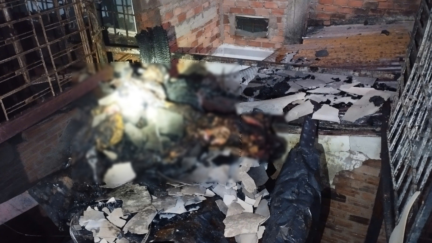 Phát hiện nhiều thi thể trong căn nhà cháy. Phát hiện nhiều thi thể trong căn nhà cháy.