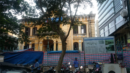 Hà Nội: Biệt thự cũ bị sập vẫn ngổn ngang gạch vữa ảnh 3