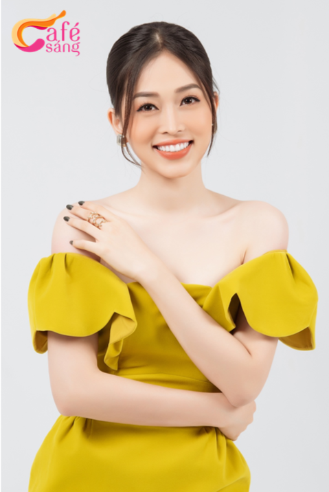 Á hậu Phương Nga thử sức với vai trò MC của "Café sáng"