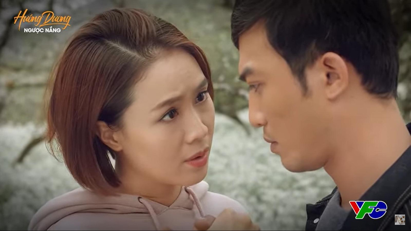 Phúc (Doãn Quốc Đam) chưa thể phân định tình cảm rõ ràng với Châu (Hồng Diễm)