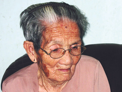 Bà ngoại của Hoàng Thị Nam