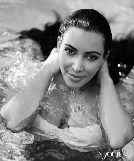 Bà xã tương lai của Kanye West rạng rỡ, tràn đầy sức sống