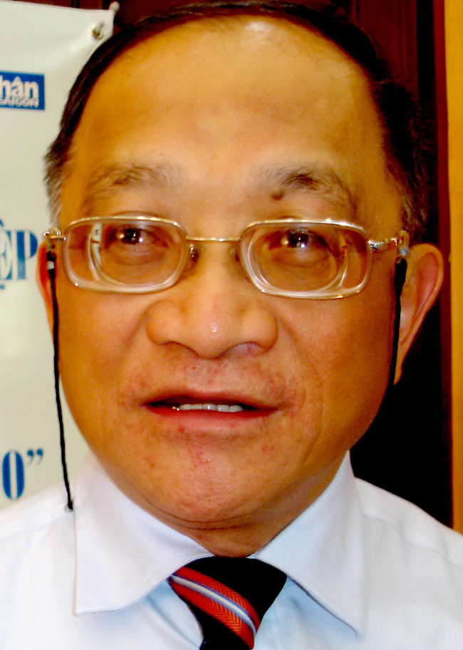 Tiến sĩ Lê Đăng Doanh