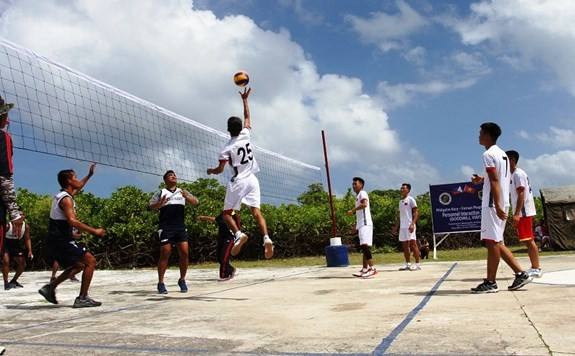 Hải quân Việt Nam - Philippines giao lưu trên đảo Song Tử Đông ảnh 4