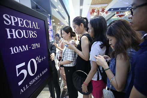 Sự thật ít biết về ngày hội mua sắm Black Friday ảnh 1