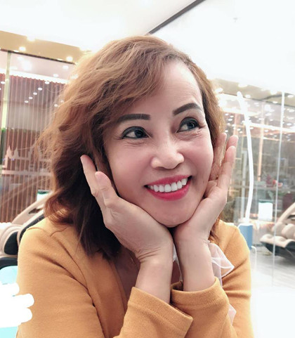 Người vợ 62 tuổi 'đại tu' nhan sắc để giữ tình yêu của chồng 26 ảnh 1