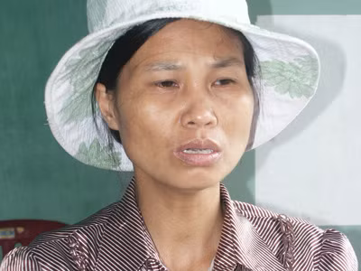 Toàn người cùng làng với nhau cả... Sao họ lại không cứu giúp trong khi người ta kêu cứu thảm thiết - Chị Bùi Thị Thêm 