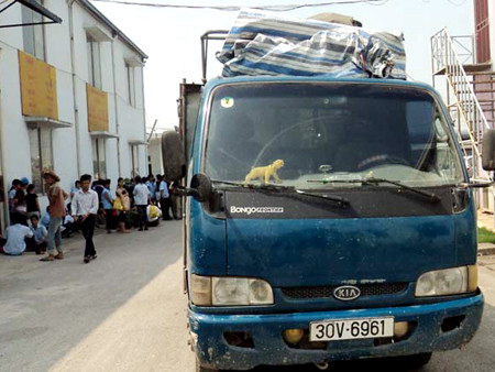 Chiếc xe đâm thẳng vào nhóm nữ công nhân là nhiều người chết và bị thương nặng