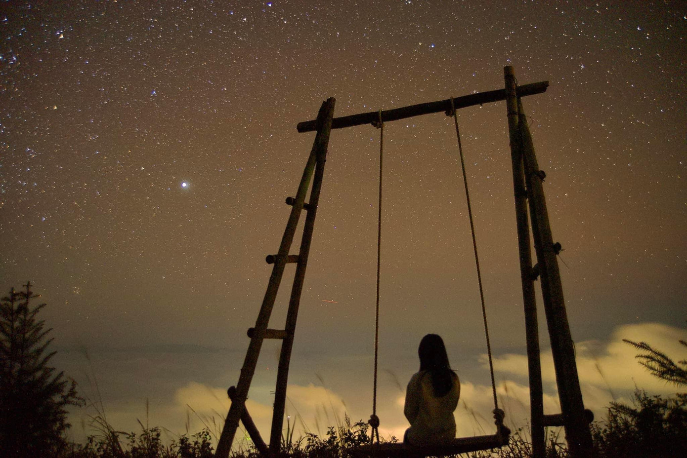 Cảnh tượng trời sao thơ mộng tại Tà Xùa (tỉnh Sơn La). Ảnh: Nguyễn Thị Liên.