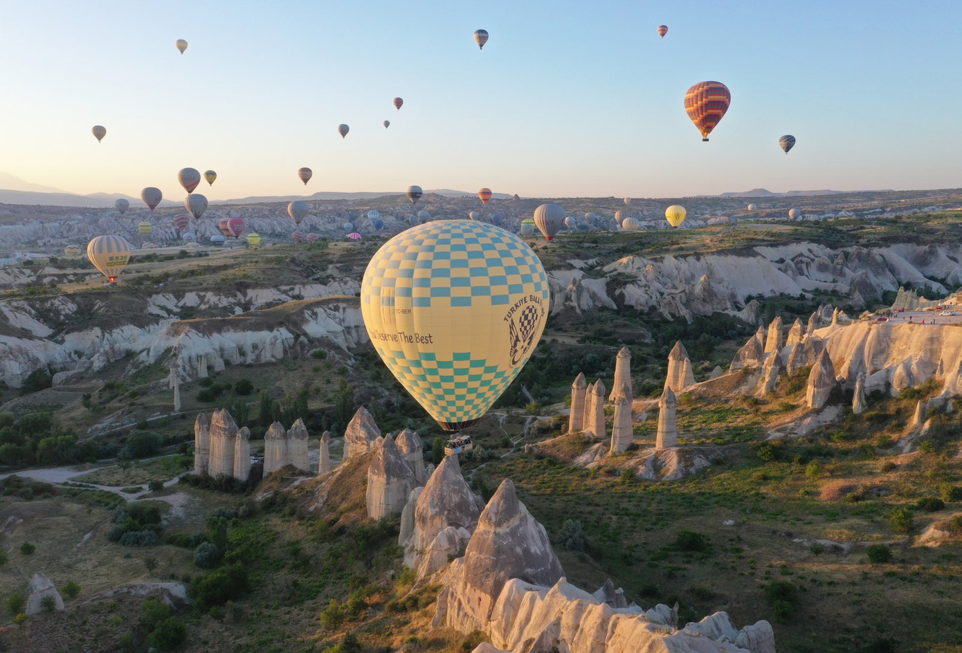 Cappadocia có nét kiến trúc độc nhất thế giới. Cappadocia có nét kiến trúc độc nhất thế giới.