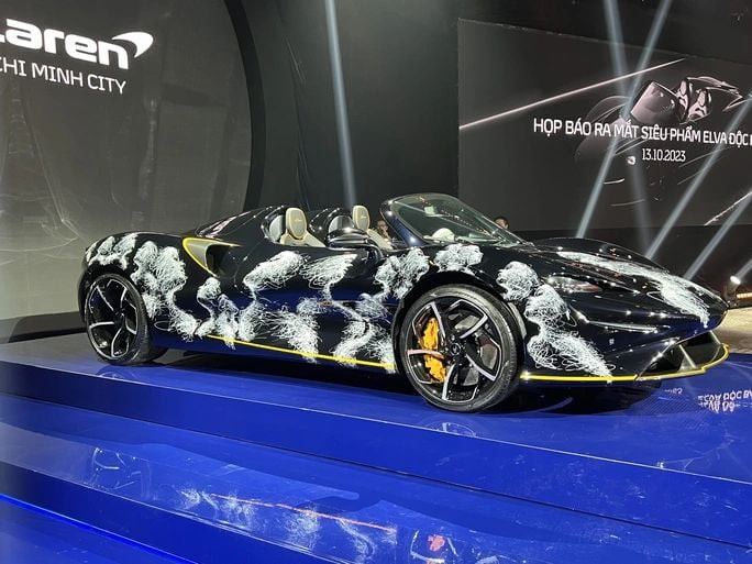 Chủ sở hữu mẫu McLaren Elva là đại gia "Minh Nhựa". Chủ sở hữu mẫu McLaren Elva là đại gia "Minh Nhựa".