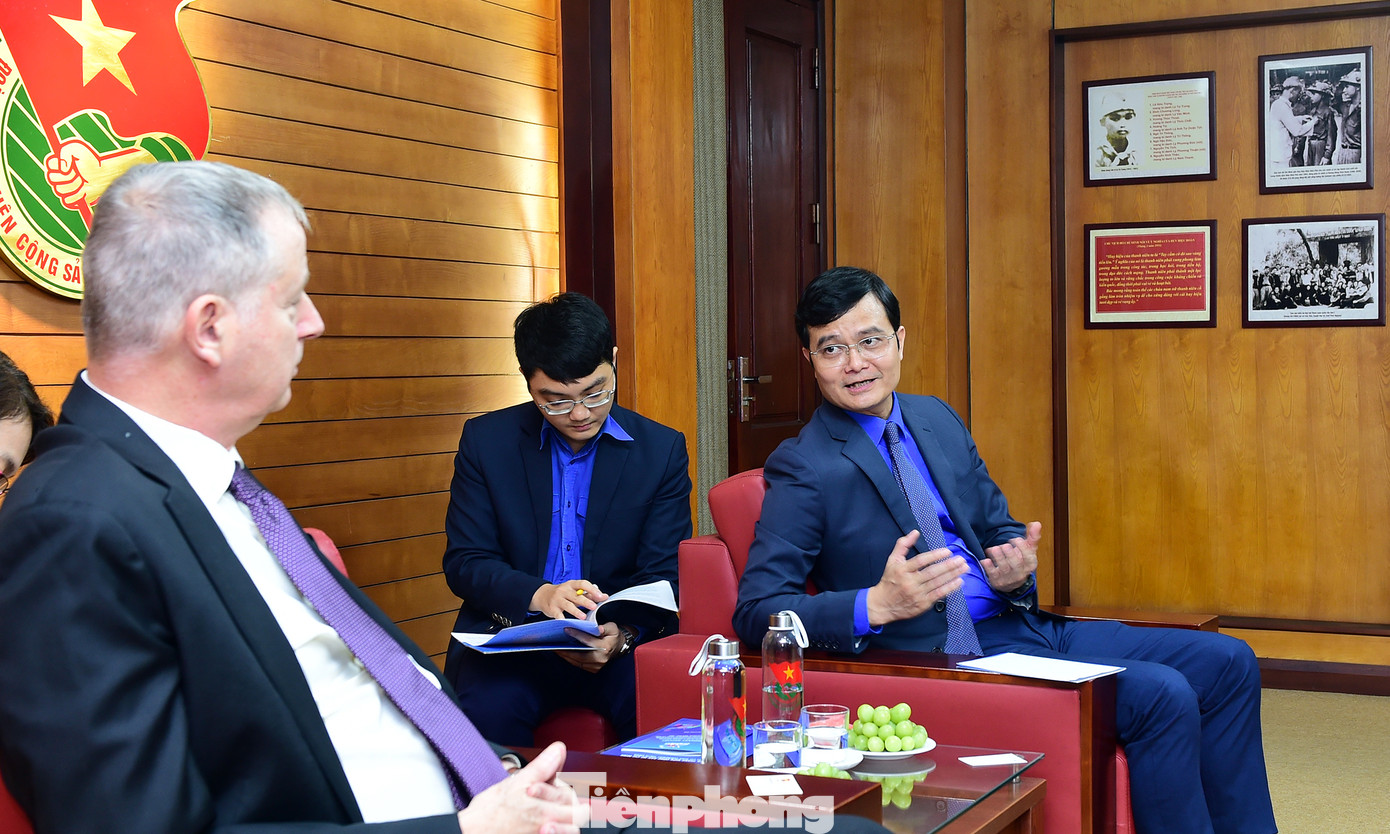 Anh Bùi Quang Huy đề nghị tiếp tục thúc đẩy hoạt động hợp tác thanh niên trên nhiều lĩnh vực. Ảnh: Xuân Tùng