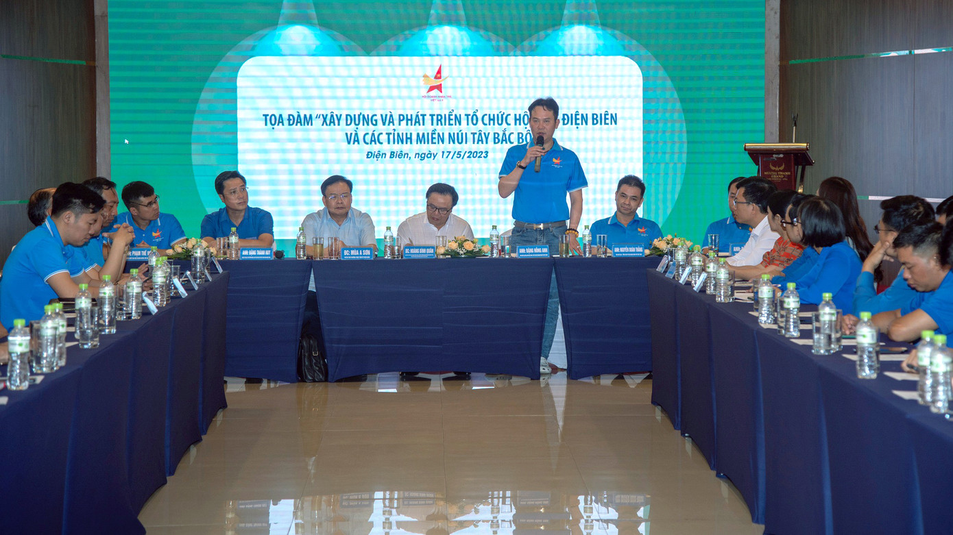 Tọa đàm “Xây dựng và phát triển tổ chức Hội Doanh nhân trẻ Điện Biên và các tỉnh khu vực miền núi Tây Bắc Bộ”. Ảnh: BTC