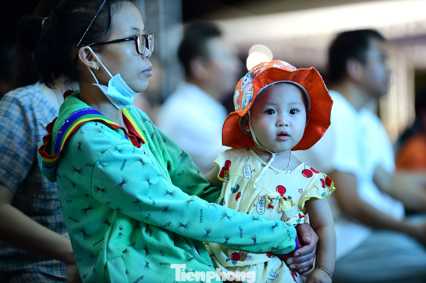 Ngày hội “Thanh niên công nhân - Lan tỏa năng lượng tích cực” do Trung ương Hội LHTN Việt Nam phối hợp Công ty TNHH TCP Việt Nam tổ chức nhằm trang bị kiến thức, kỹ năng, tạo môi trường giao lưu, cổ vũ tinh thần giúp thanh niên công nhân nâng cao hiệu suất công việc, góp phần phát triển doanh nghiệp, địa phương và đất nước. Thông qua đó, mở rộng mặt trận đoàn kết, tập hợp thanh niên, thành lập tổ chức Đoàn TNCS Hồ Chí Minh, Hội LHTN Việt Nam tại các khu công nghiệp, khu chế xuất. Ảnh: Xuân Tùng