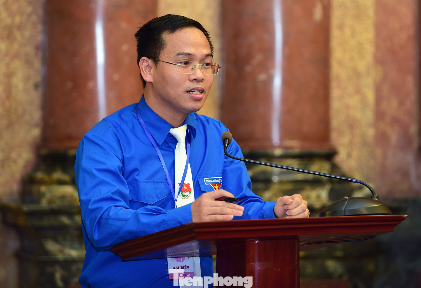 Đại biểu Nguyễn Duy Sơn phát biểu ý kiến tại chương trình. Ảnh: Xuân Tùng