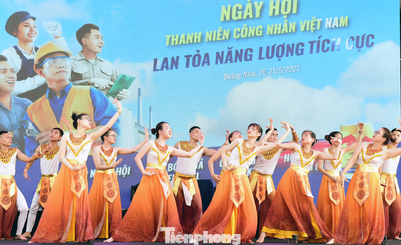 Ngày hội năm 2024 tiếp tục diễn ra cuộc thi tìm kiếm “Tài năng thanh niên công nhân”. Ảnh: Xuân Tùng Ngày hội năm 2024 tiếp tục diễn ra cuộc thi tìm kiếm “Tài năng thanh niên công nhân”. Ảnh: Xuân Tùng