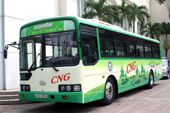 Giữa năm 2010, SaigonBus đã thí điểm 2 xe buýt chạy bằng CNG tuyến Miền Tây – ký túc xá Đại học Quốc gia. Kết quả ban đầu cho thấy, xe buýt CNG tiết kiệm nhiên liệu khoảng 30% so với chạy dầu diesel và giảm thiểu ô nhiễm môi trường. Giữa năm 2010, SaigonBus đã thí điểm 2 xe buýt chạy bằng CNG tuyến Miền Tây – ký túc xá Đại học Quốc gia. Kết quả ban đầu cho thấy, xe buýt CNG tiết kiệm nhiên liệu khoảng 30% so với chạy dầu diesel và giảm thiểu ô nhiễm môi trường.