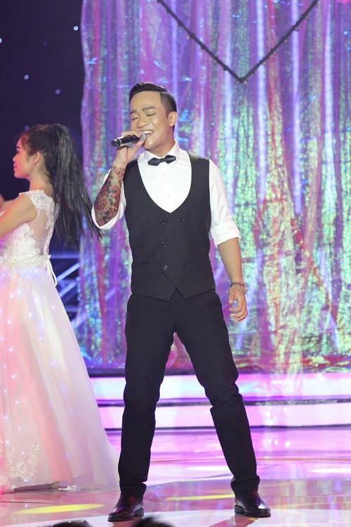 Bạch Công Khanh giành quán quân Gương mặt thân quen 2016 ảnh 1