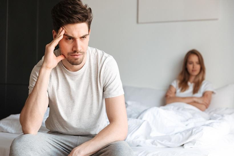 Rối loạn cương ở người trẻ không chỉ ảnh hưởng đến hoạt động tình dục của nam giới mà rất có thể đây là dấu hiệu đầu tiên của bệnh tim mạch. Ảnh: Shutterstock