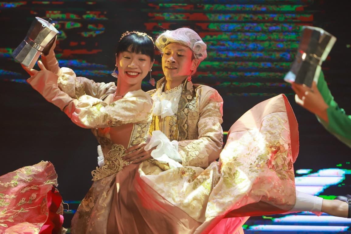 Bình Moka – Một biểu tượng đặc trưng của văn minh cà phê Roman được giới thiệu trong vở vũ kịch “Chuyện kể 3 nền văn minh cà phê”