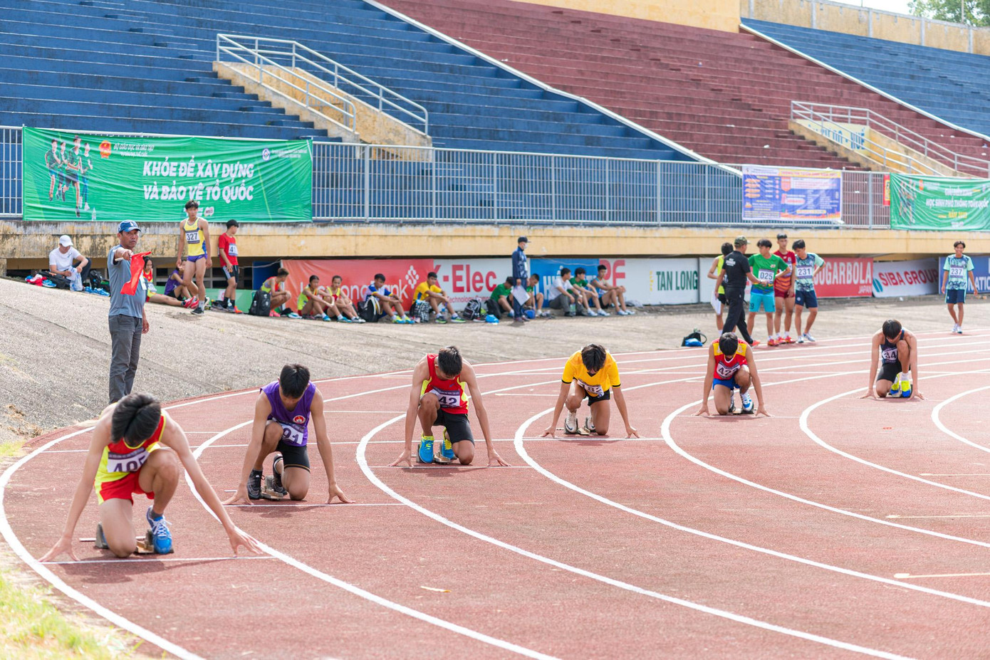 Những năm gần đây bộ môn điền kinh phát triển mạnh mẽ và được nhiều phụ huynh khuyến khích trẻ tập luyện