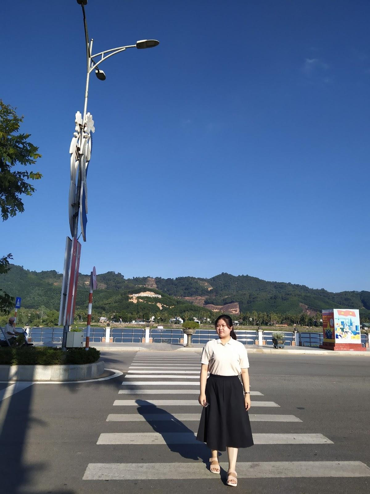 Như Thủy là một Gen Z chính hiệu với cá tính thẳng thắn, cởi mở và tự tin khi lựa chọn ngành Digital Marketing đang là xu hướng nghề của nhiều bạn trẻ.