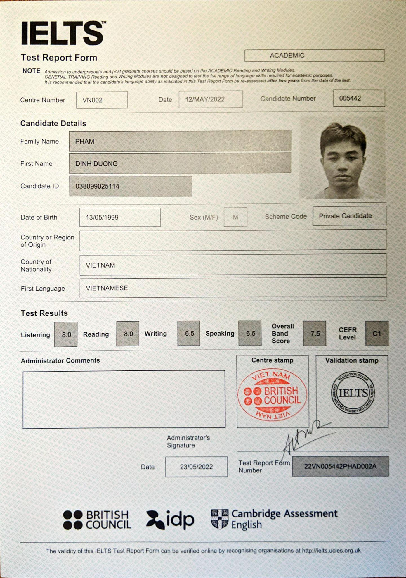 Điểm số IELTS cao giúp Dương có thể dễ dàng thực hiện hoá ước mơ đi du học của bản thân. Điểm số IELTS cao giúp Dương có thể dễ dàng thực hiện hoá ước mơ đi du học của bản thân.