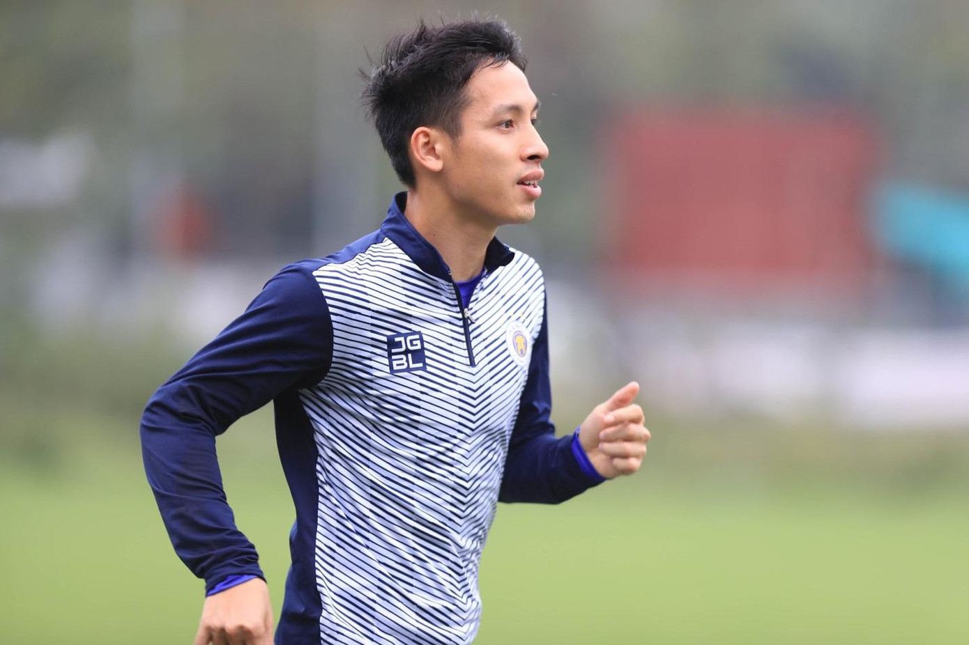 Đỗ Hùng Dũng vượt mọi nghịch cảnh, một lần nữa trở thành nhà vô địch SEA Games nhờ ý chí sắt đá, bền bỉ. Đỗ Hùng Dũng vượt mọi nghịch cảnh, một lần nữa trở thành nhà vô địch SEA Games nhờ ý chí sắt đá, bền bỉ.